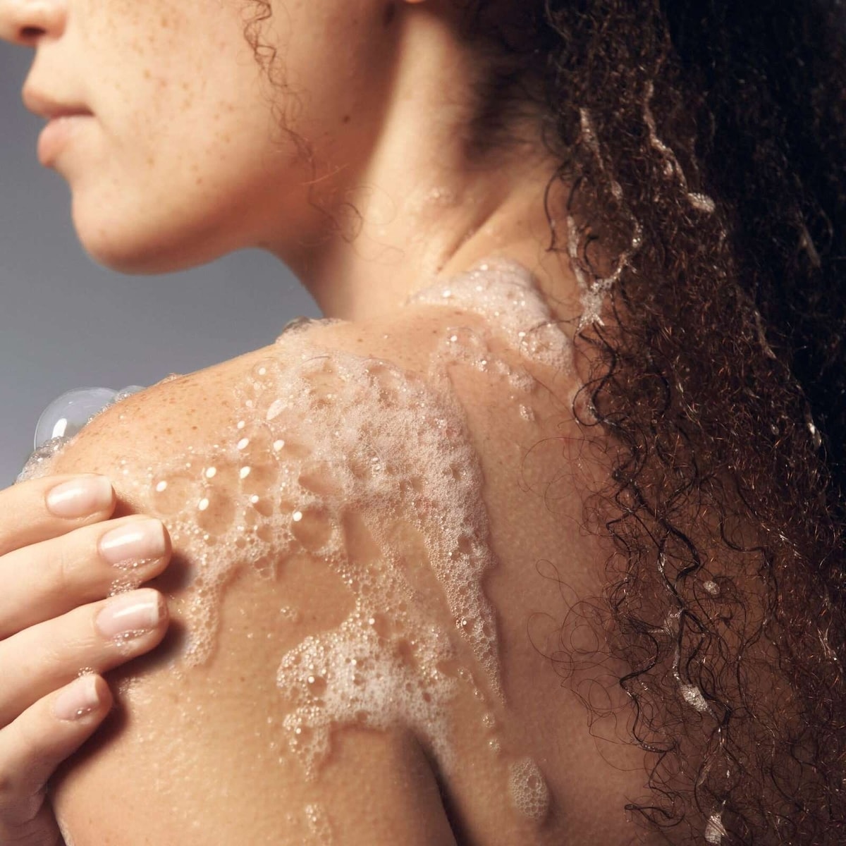 melon daiquiri shampoo, shower gel & bubble bath for women, cleanses, conditions, softens skin & hair