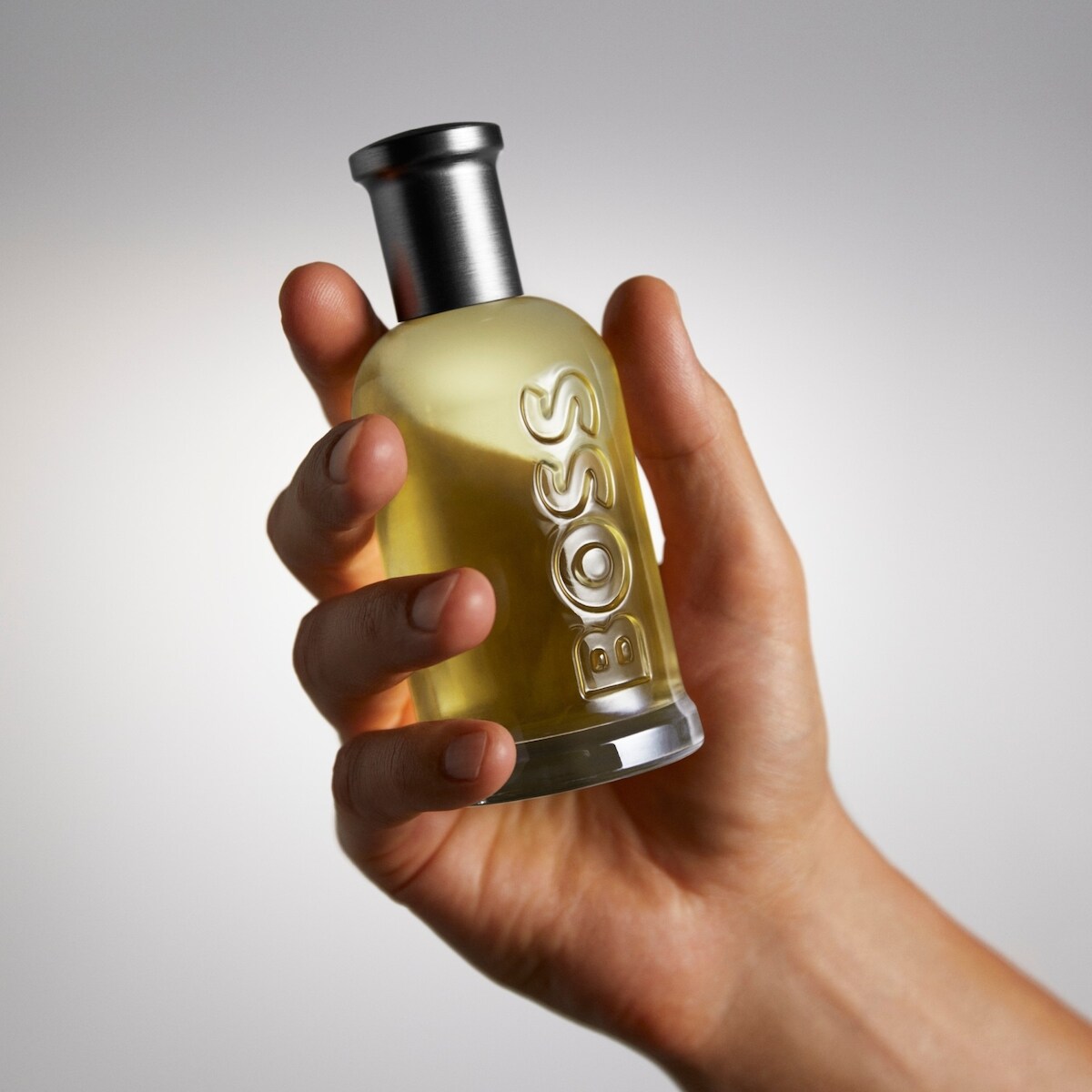 Coffret-cadeau printanier/estival d’eau de toilette BOSS Bottled pour hommes, 2 pièces