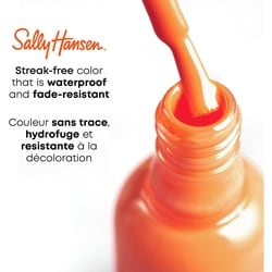 Xtreme Wear™ Nail Color, extreme wear and shine, long-lasting color is chip-resistant, fade-resistant, streak-free, waterproof 5