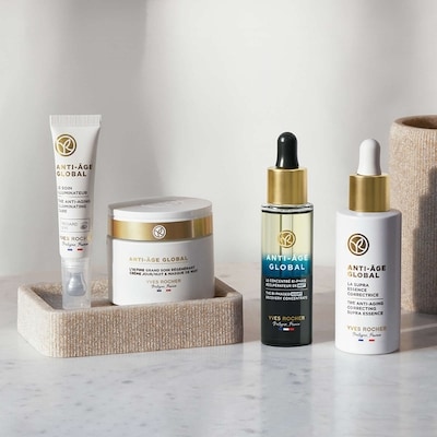 The Bi-Phased Night Recovery Concentrate Serum 4