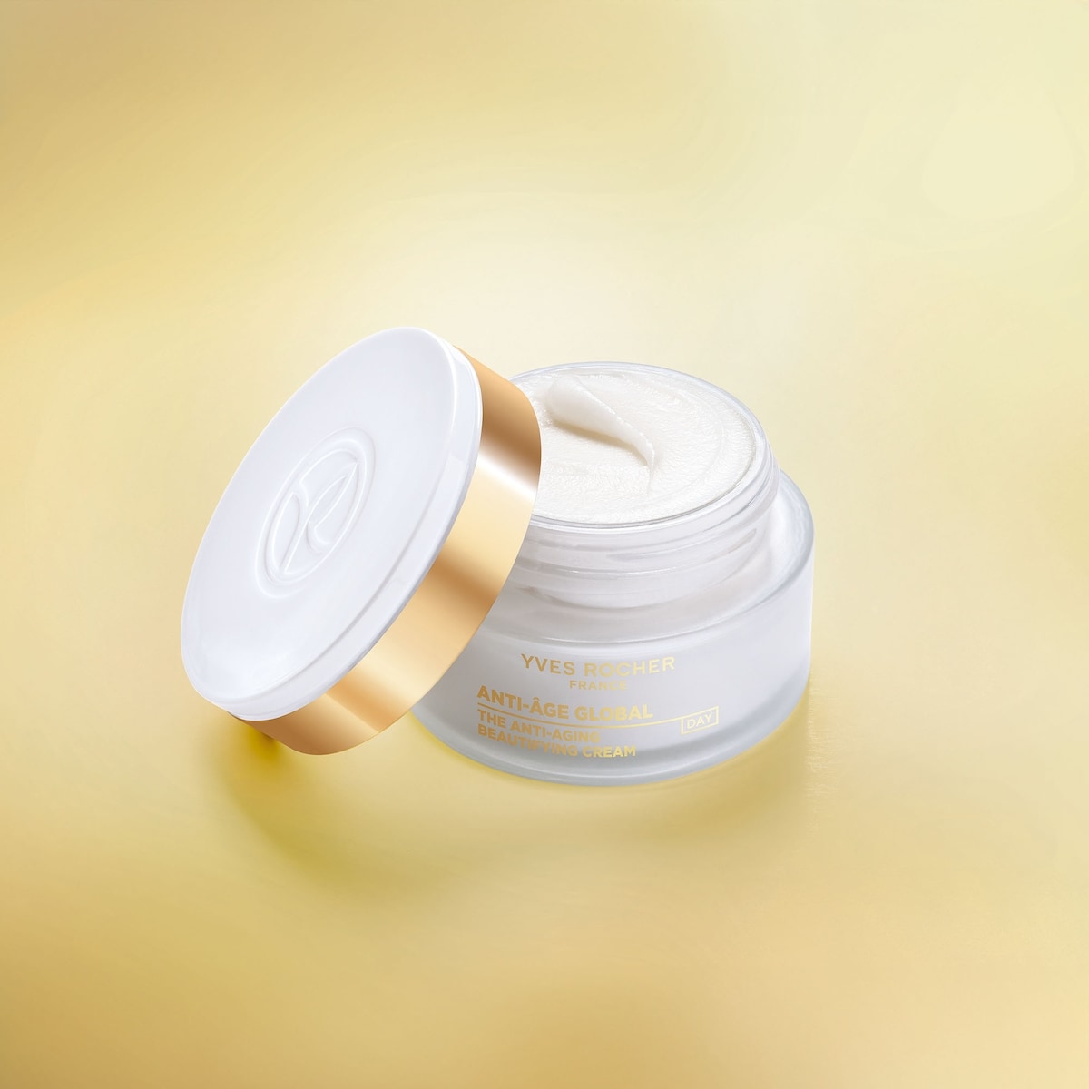 AAG beautifying day cream