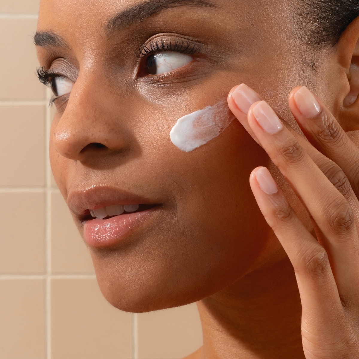 Moisturizing cream with Organic shea butter