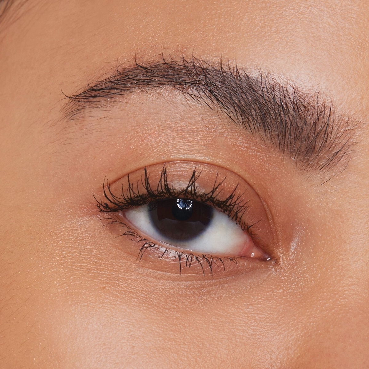 Mascara volumisant et allongeant Lash Like A Boss, ultra noir