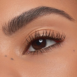 Lash Without Limits Extreme Lengthening & Volume Mascara 4