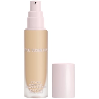 Power Plush Longwear Foundation with Niacinamide, 12-hour wear, lightweight, airbrushed natural finish 2