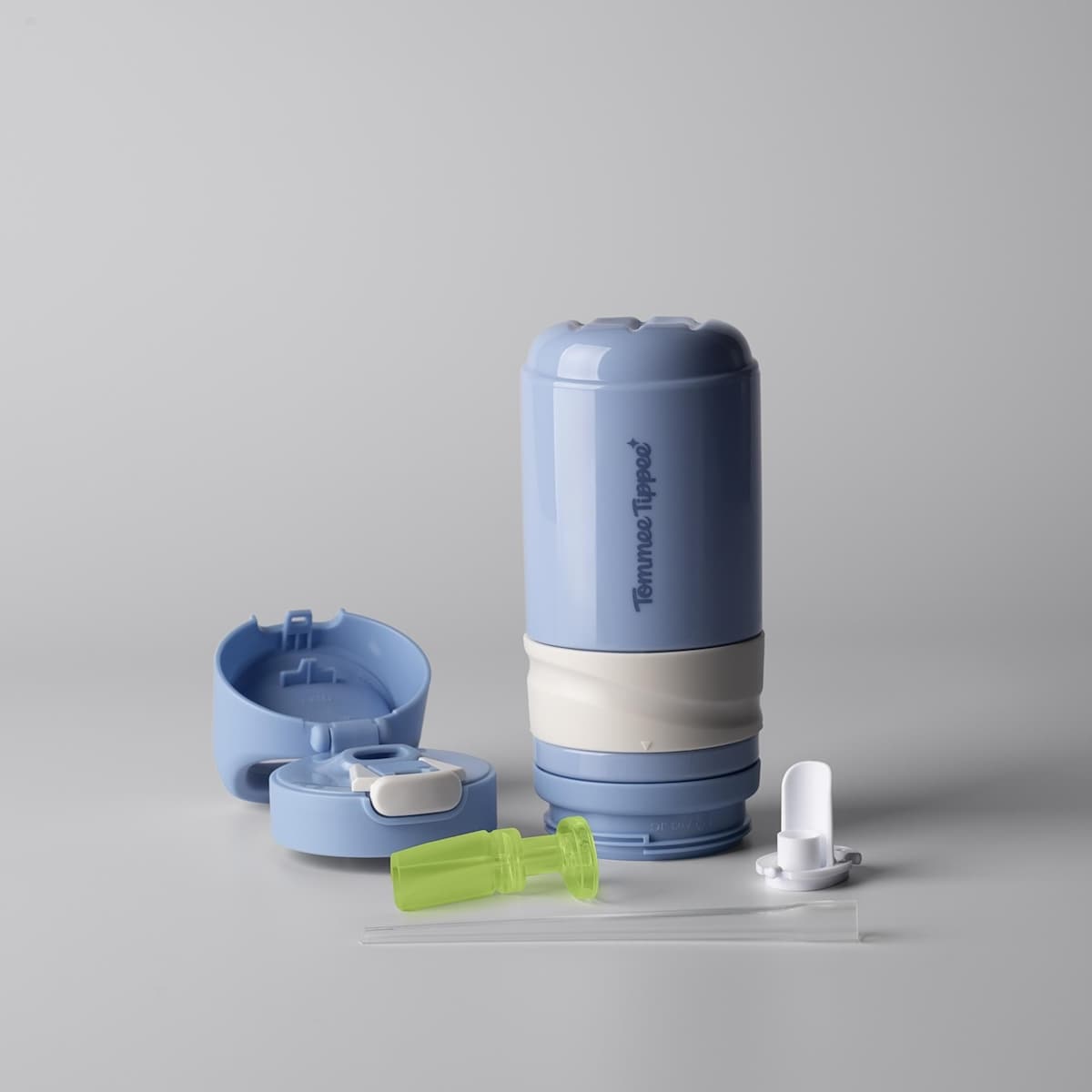 Tommee Tippee Tasse à paille isolée, 11 oz, bouteille d'eau anti-débordement pour les enfants de 18 mois et plus, couvercle à pression permettant de garder le bec propre, bleu, 1 pièce