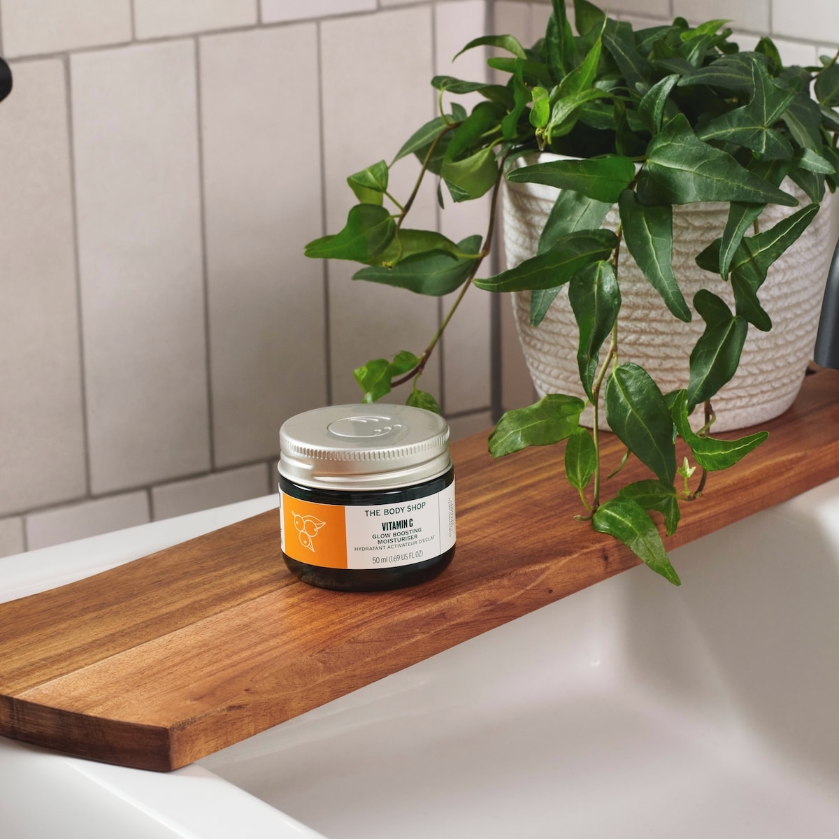 Vitamin C Glow-Boosting Moisturiser