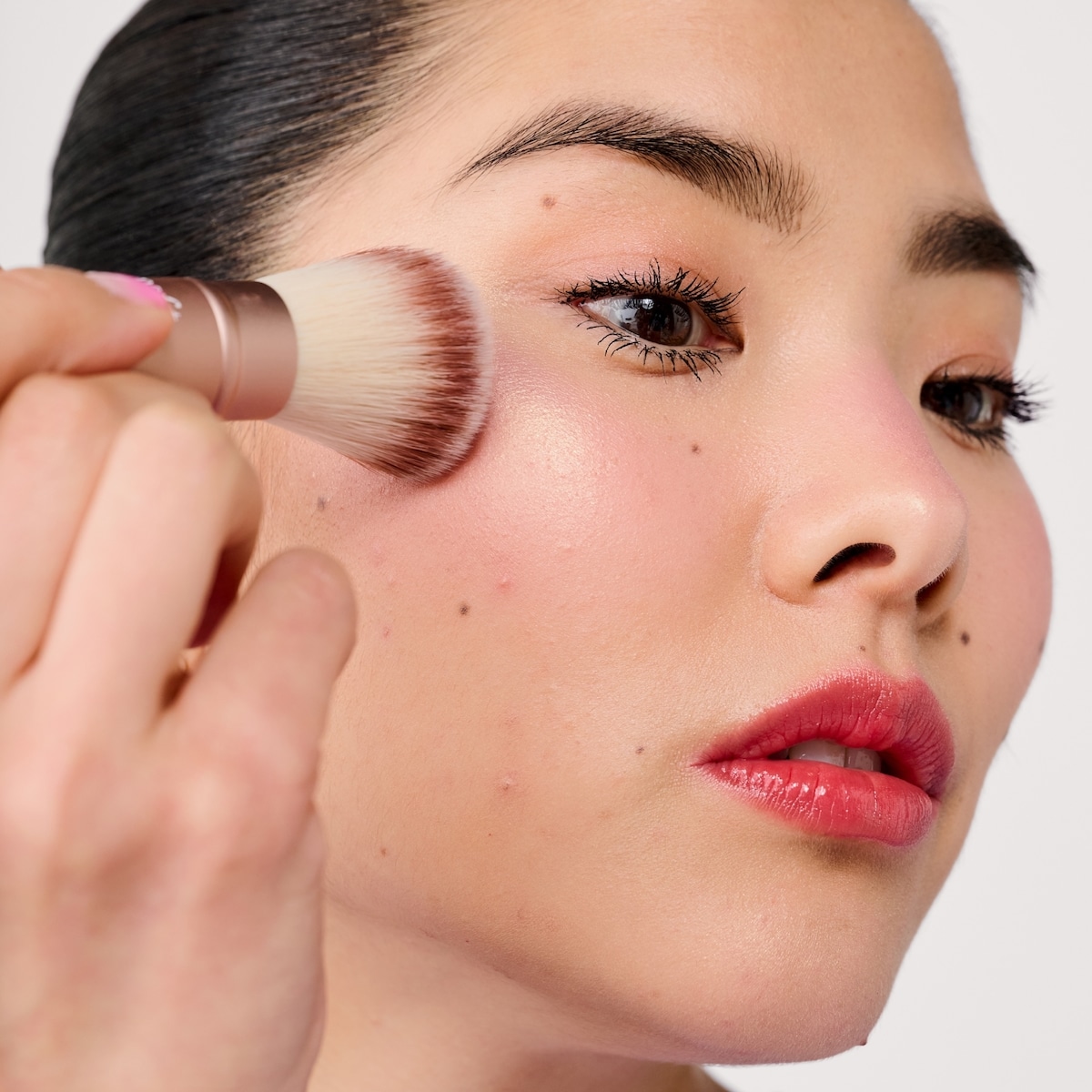 Tickle Illuminateur en poudre Illuminateur super-soyeux rose doré