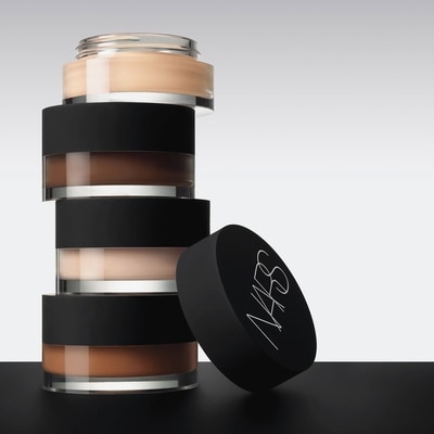 Soft Matte Complete Full Coverage Longwear Concealer with Hyaluronic Acid for Blurring 6