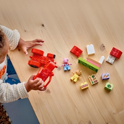 DUPLO Peppa Pig Tractor and Market Toy 10468 3