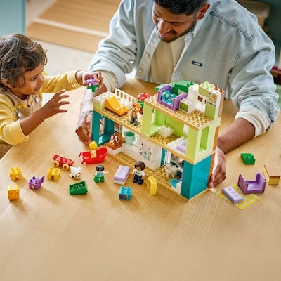 DUPLO Town 3 in 1 Modern Family House with Figures 10470 3