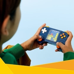 Creator 3 en 1 La Console de Jeu Rétro, Jouet de construction 31380 4