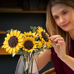 Botanicals Sunflower Bouquet Building Set 11502 3