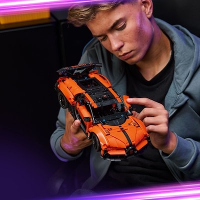 Technic Bugatti Chiron Pur Sport Hypercar 42222 5