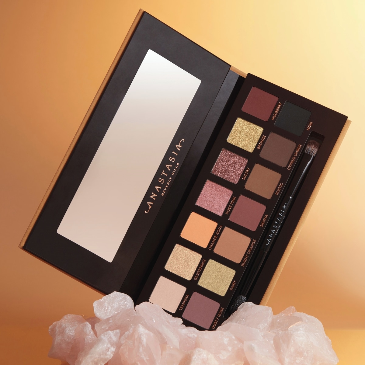 Soft Glam Eyeshadow Palette