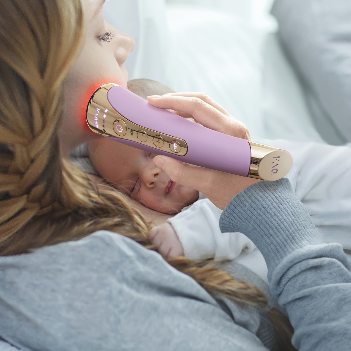 FAQ™ 101 Professional Radiofrequency & LED Facial Rejuvenation