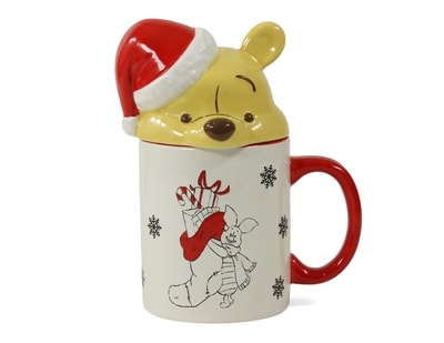 Winnie the Pooh and Piglet Christmas Gifts covered Mug