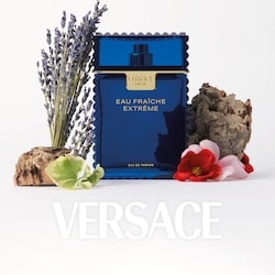 Coffret Versace Eau Fraiche Extreme Eau de Parfum 4pc  2