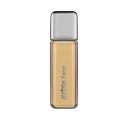 THE PERFORMER Skin-Focused Foundation 1