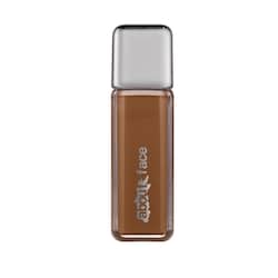 THE PERFORMER Skin-Focused Foundation 1