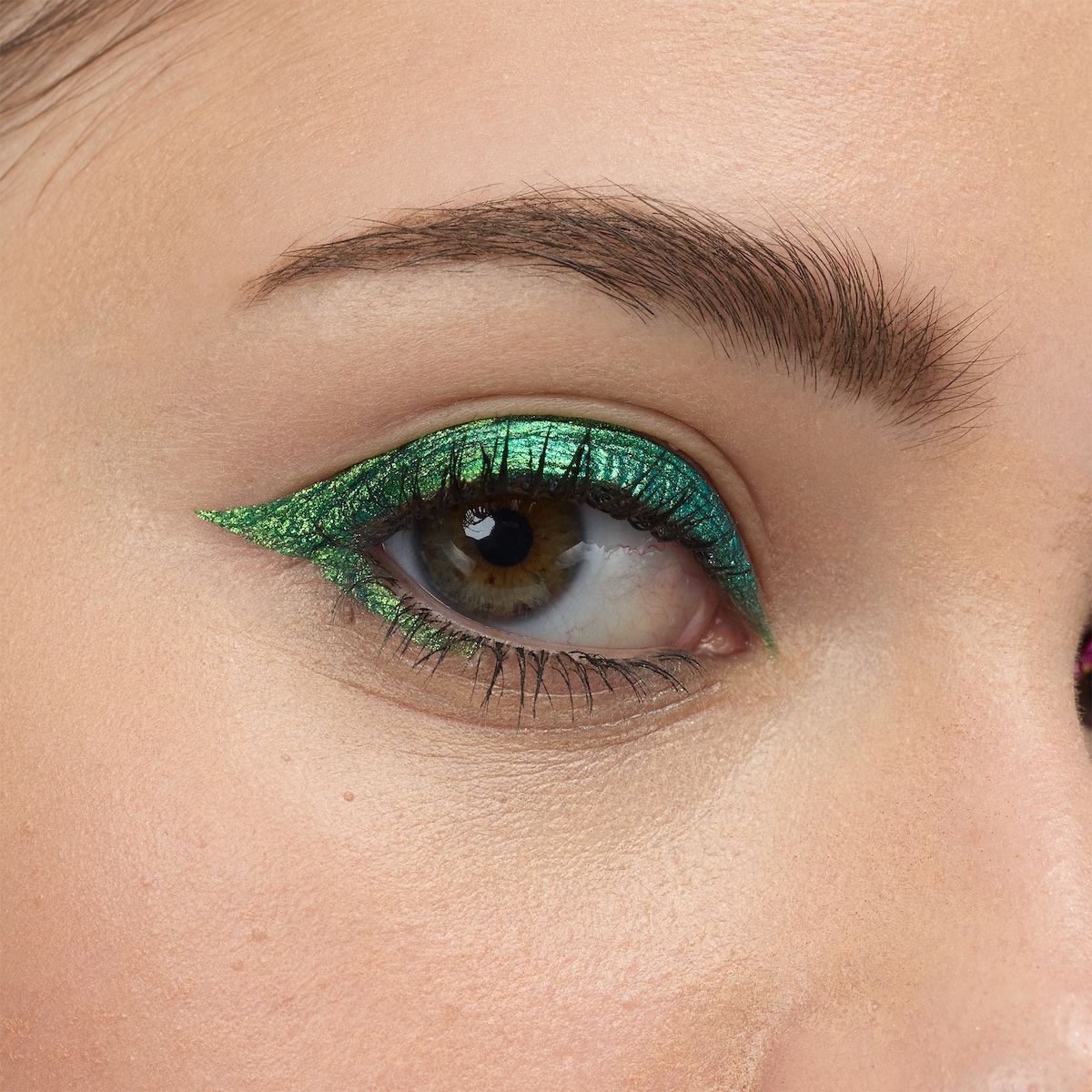 about-face Holographic Eye Paint | Shoppers Drug Mart