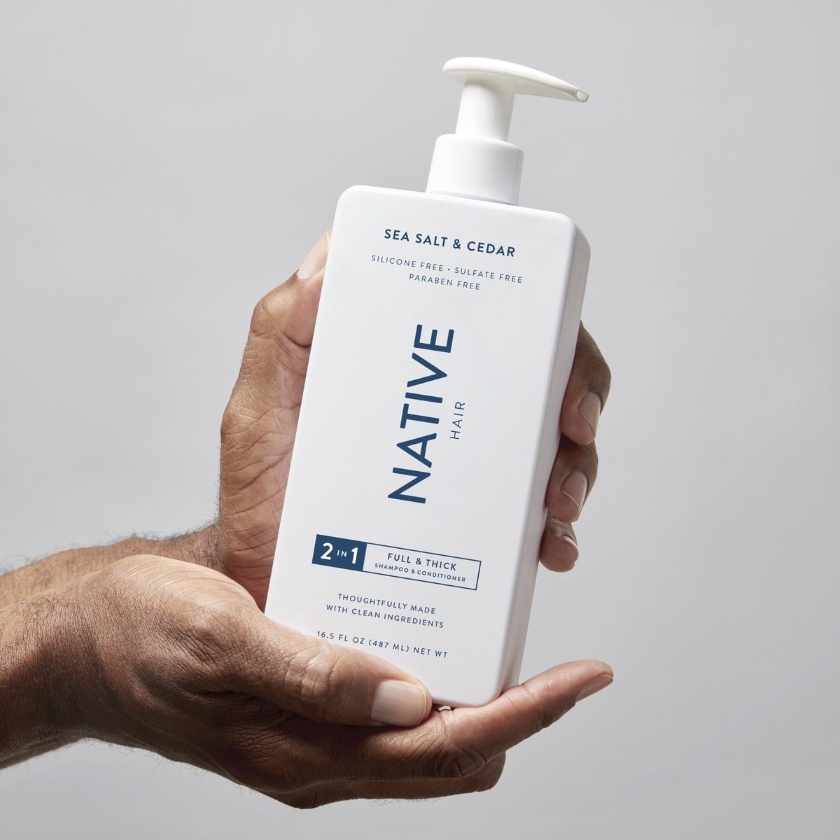 Shampooing et revitalisant 2 en 1 Cuir chevelu rafraîchi, eucalyptus et menthe