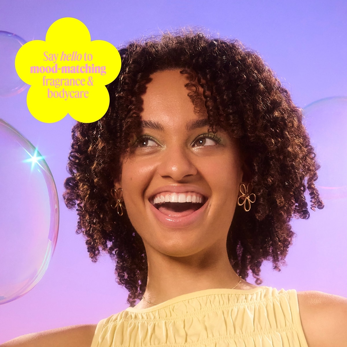 Exfoliating Body Scrub in Coconut Glow