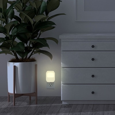 LED always ON, plug-in night lights, 3000K, 1 lumen each 3