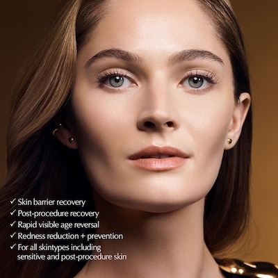 Hydratant réparateur longévité éclat Re-Nutriv Ultimate Diamond™ pour atténuer la perte de fermeté et le teint inégal 6